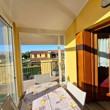 C-30 By Garda Urlaub Apartmán *